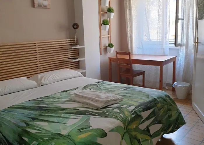 Guest house Max 2*